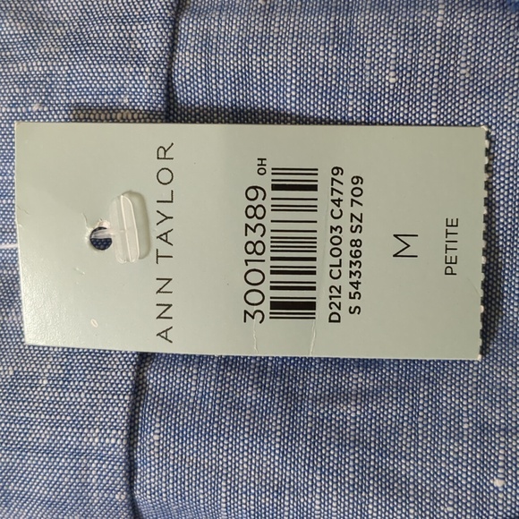 Ann Taylor NWT Chambray Popover with Scallop Trim Size MP - Picture 11 of 12